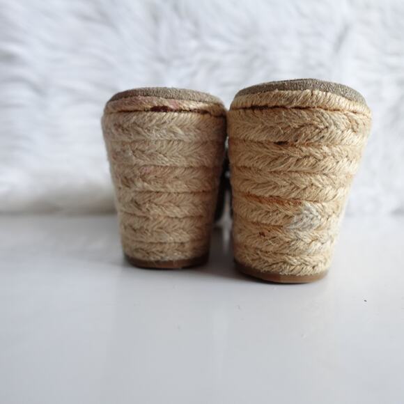 Jimmy Choo Tan Sparkly Gold Espadrille Platform Sandals - Picture 9 of 16